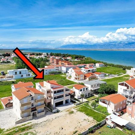 Villa Nika Нин Екстериор снимка